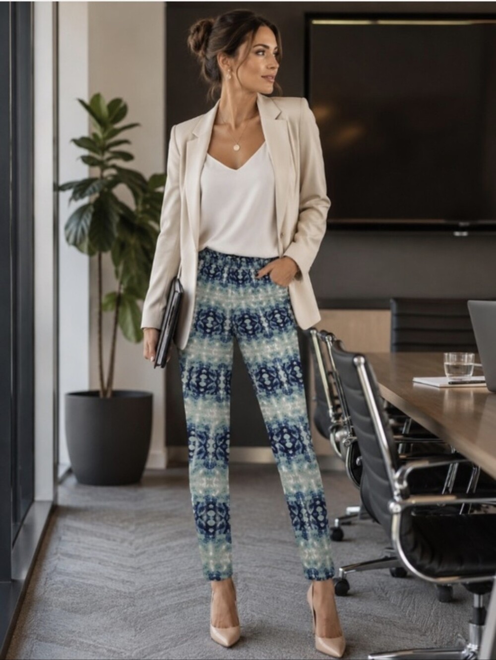 Women's Blue Patterned Elastic-Waist Pants
